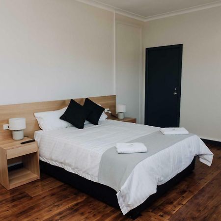 Gunnedah Hotel Bagian luar foto