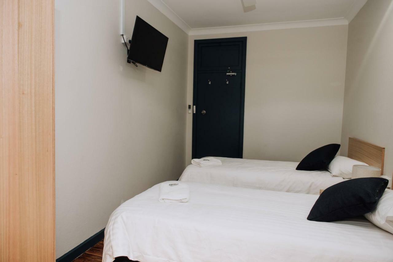 Gunnedah Hotel Bagian luar foto