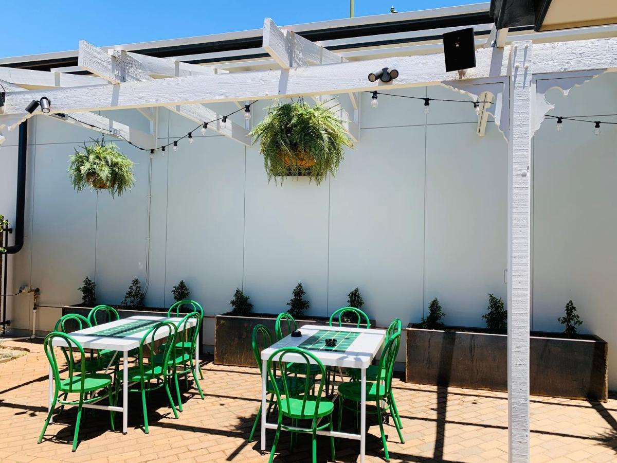 Gunnedah Hotel Bagian luar foto